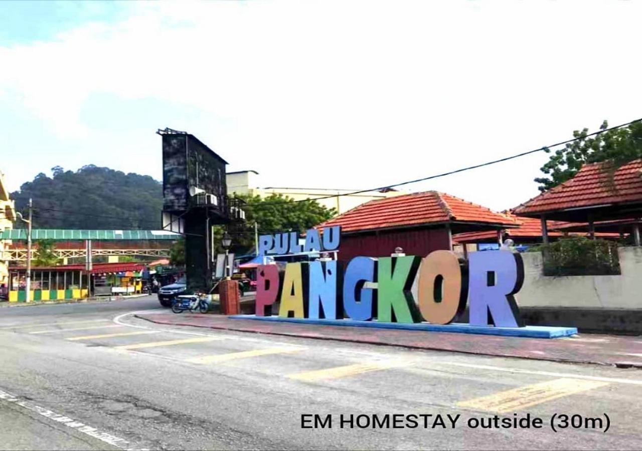 Em Homestay Pekan Pangkor Εξωτερικό φωτογραφία